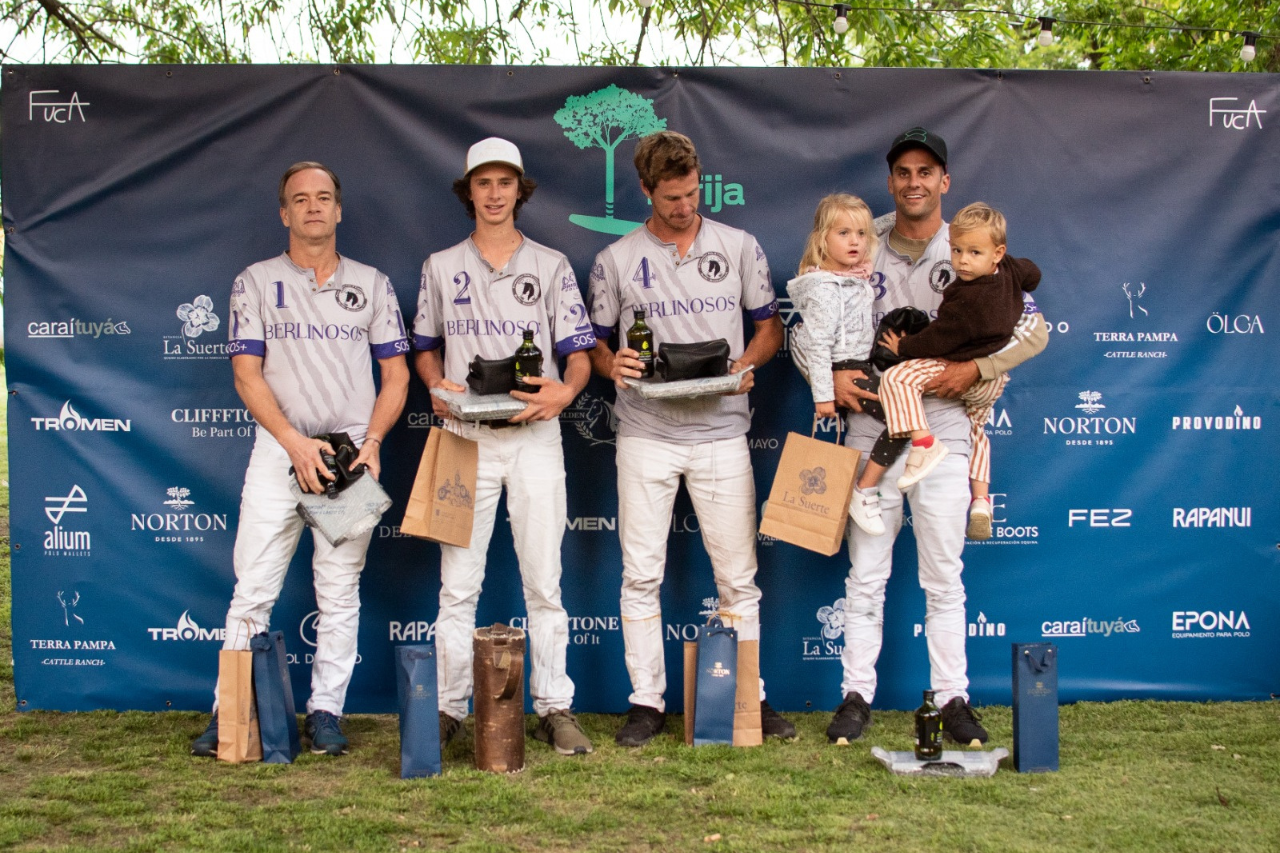 Whereable Art Nutria & Beignets Classic Polo main image 1